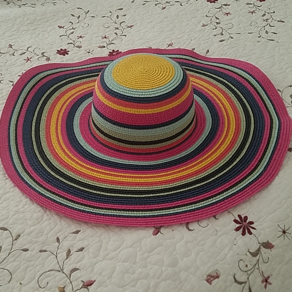 2 Chic Accessories - Brand New Colorful Floppy Sun Hat 2 available!